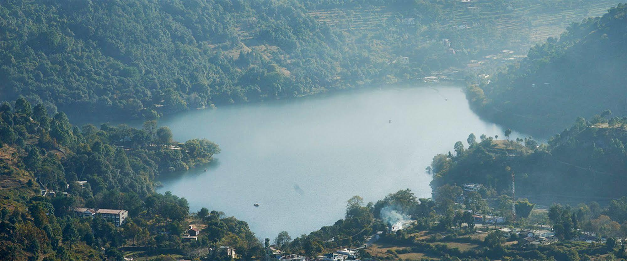 Club Mahindra Naukuchiatal Nainital Exterior foto